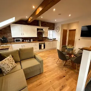 D In Old Grade 2 Converted , Market Weighton United Kingdom